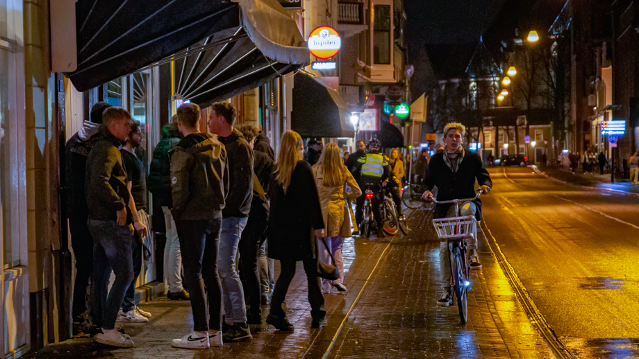 Gemeente moet bij vergunning geluidsoverlast horeca onderzoeken